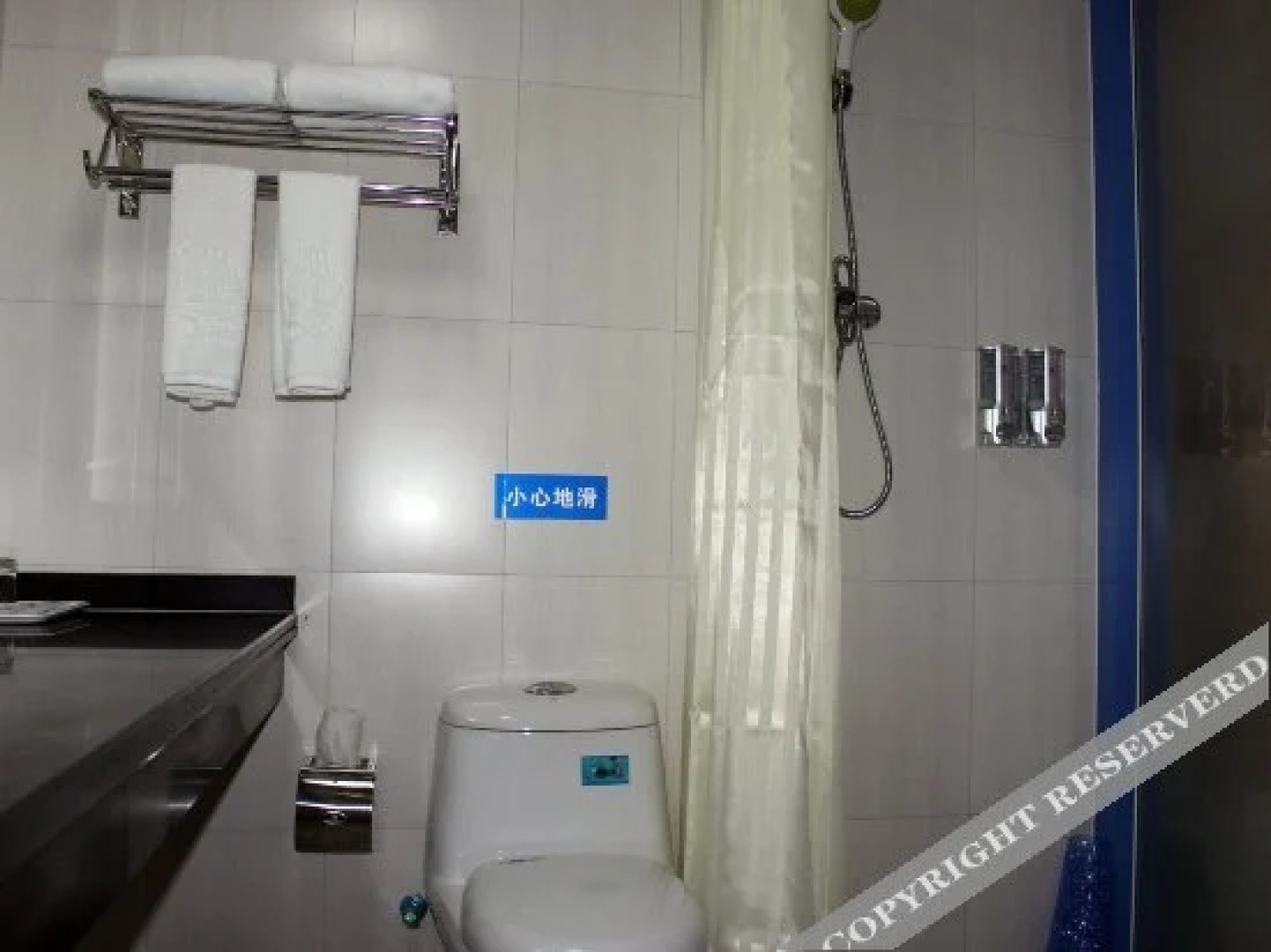 Disney Hotel Luoyang Jiudu