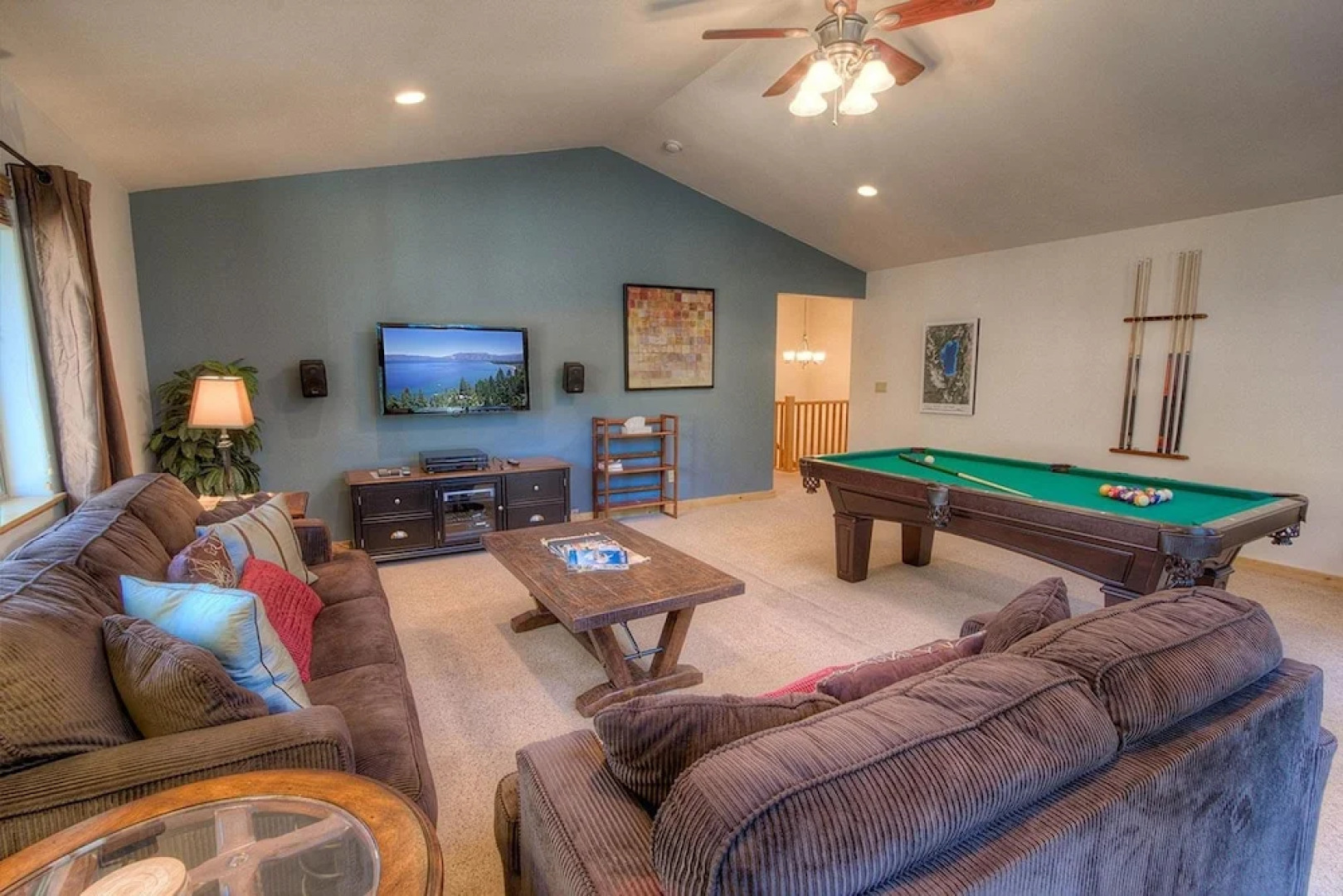 Casa Angora by Lake Tahoe Accommodations