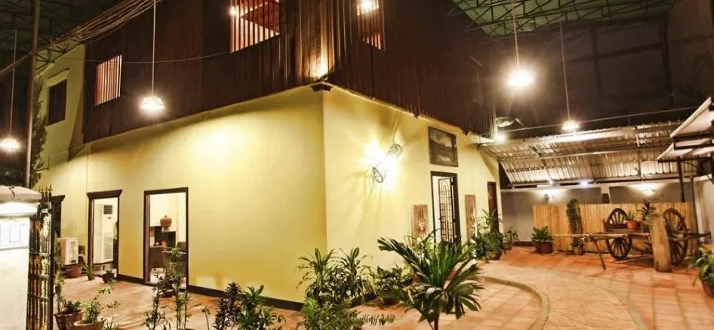 Senses Suites Hostel
