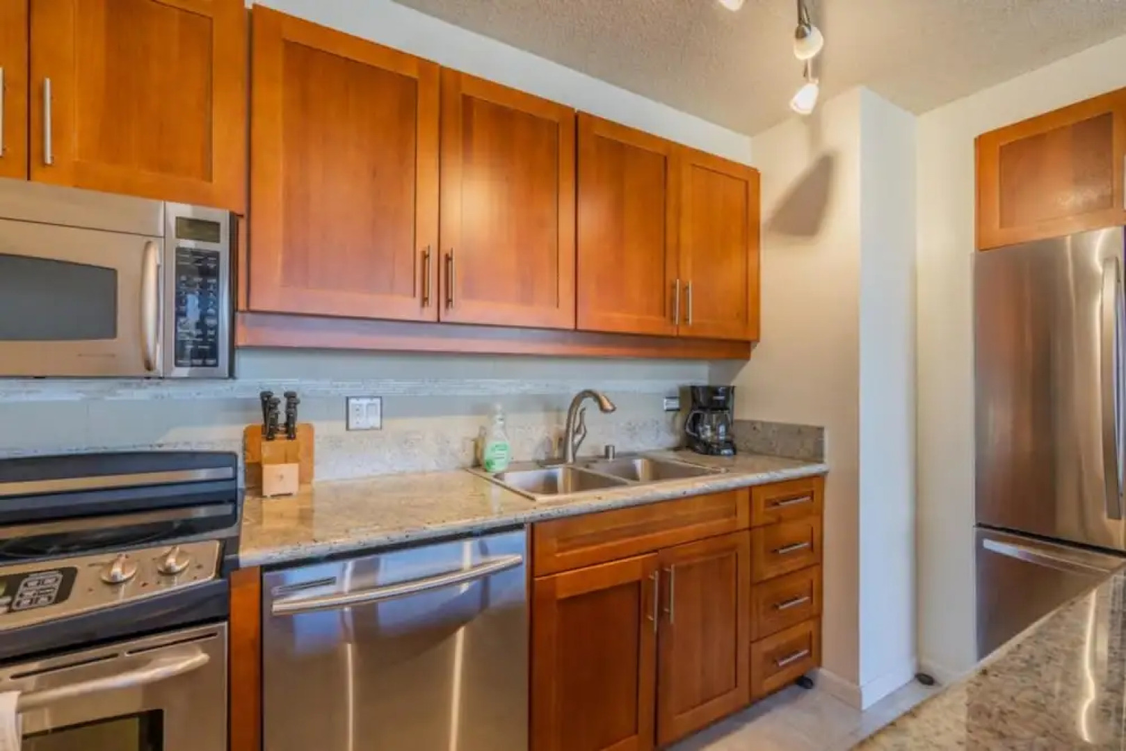 Discovery Bay Retreat