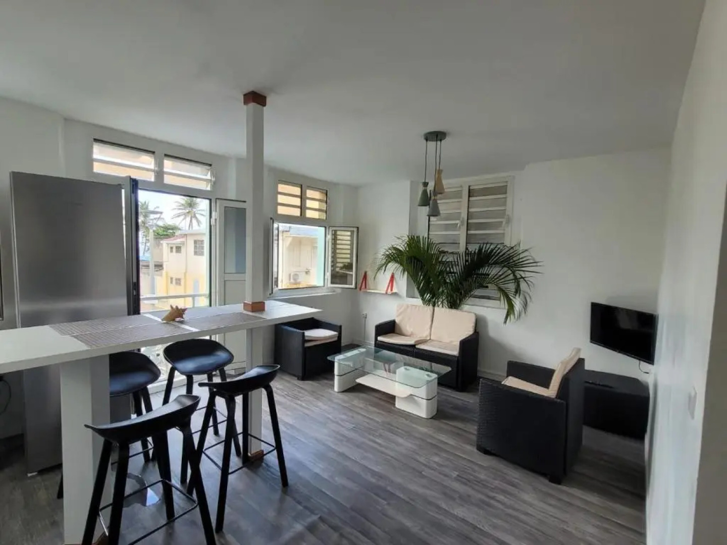 Bel F4 Vue Mer Proche Tombolo a Ste Marie