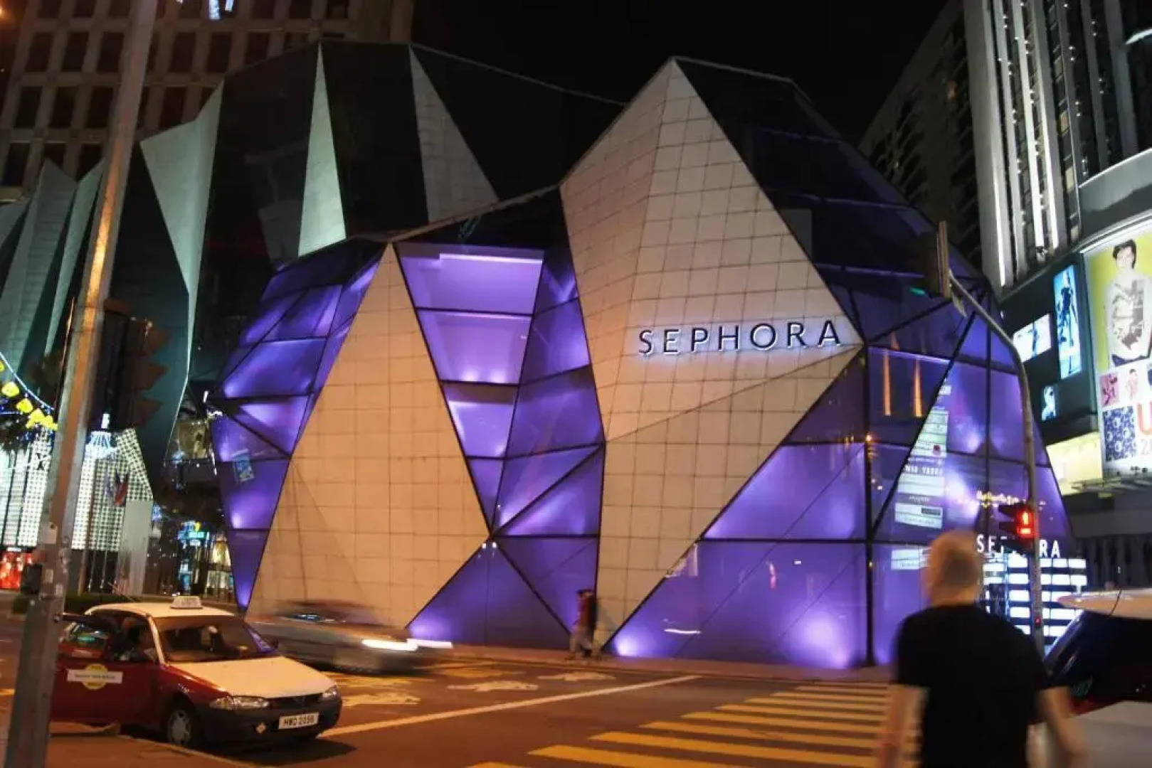 Soho Suites KLCC by 21 Century travel