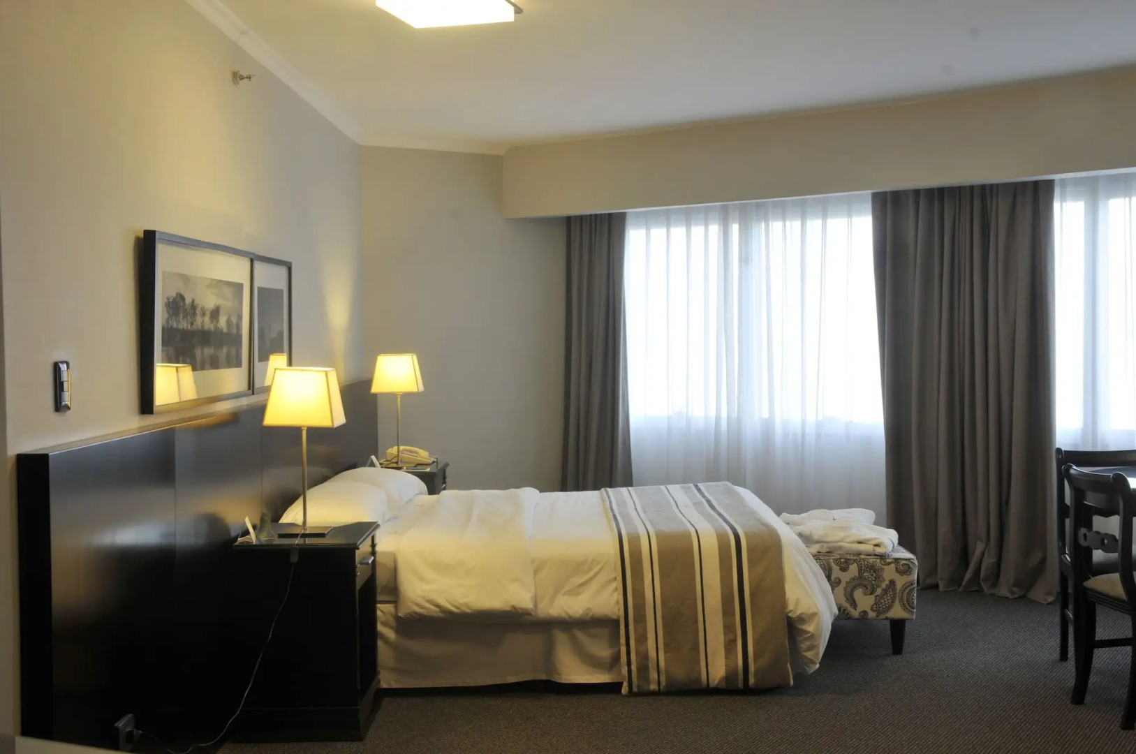 Plaza Real Suites Hotel