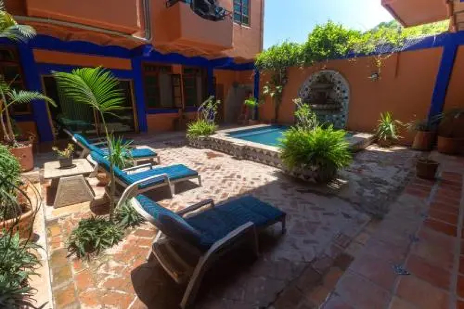 Posada Las Flores Vacation Villas