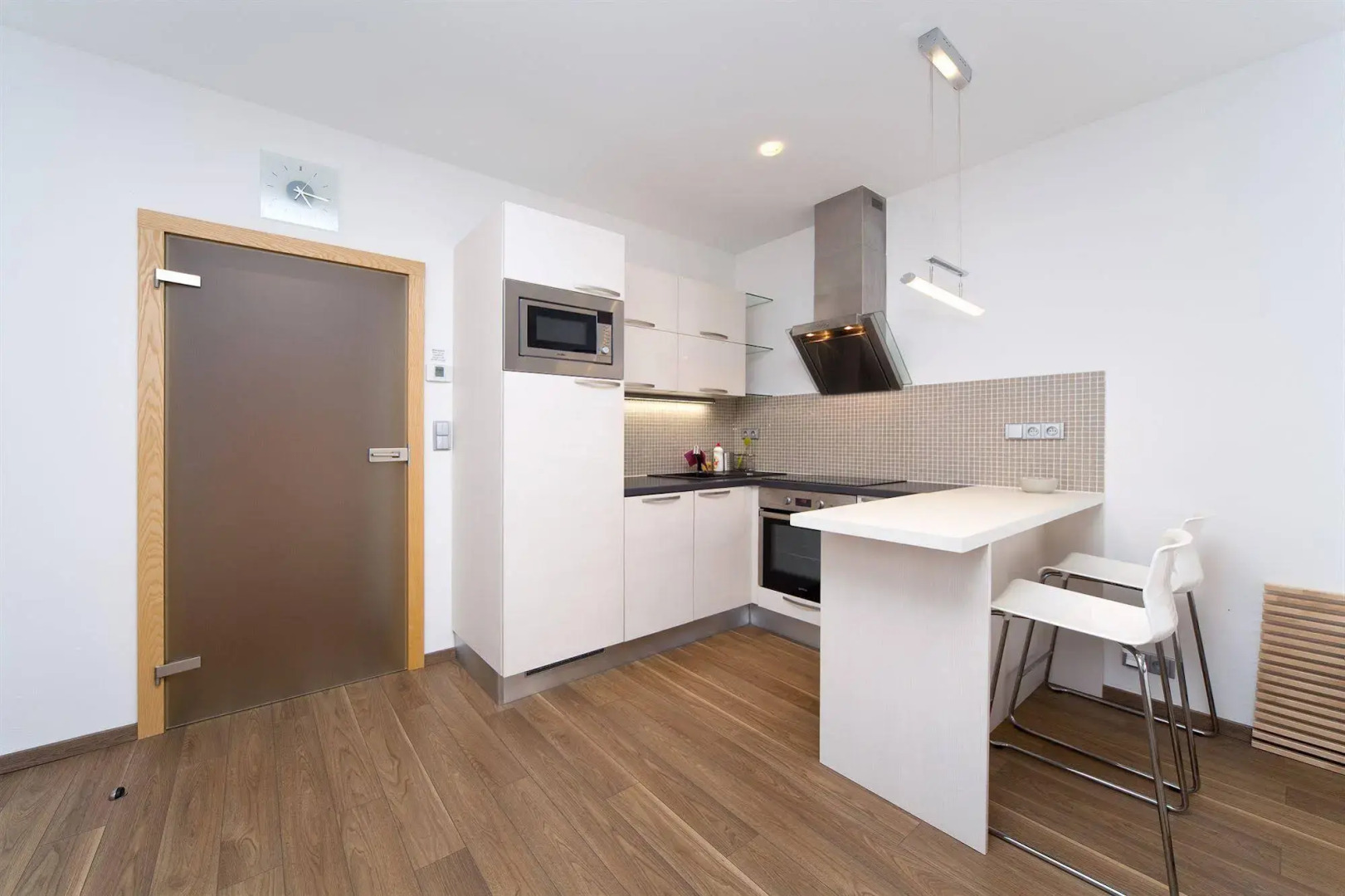 Merchant's Avenue Hotel