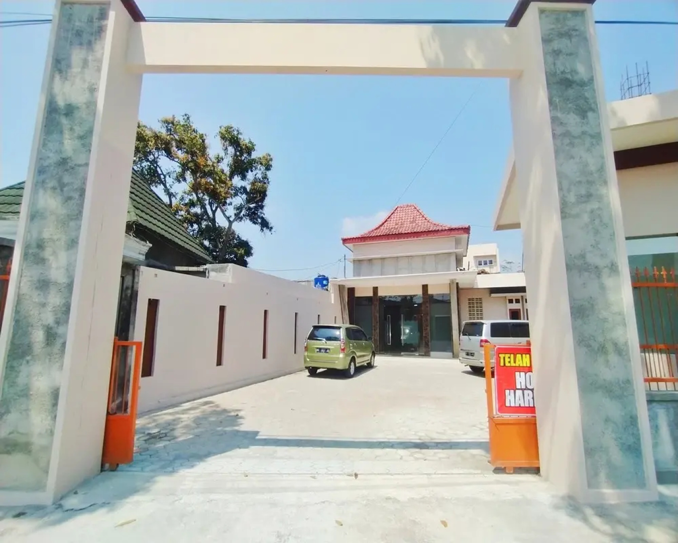 RedDoorz Syariah near Alun Alun Temanggung