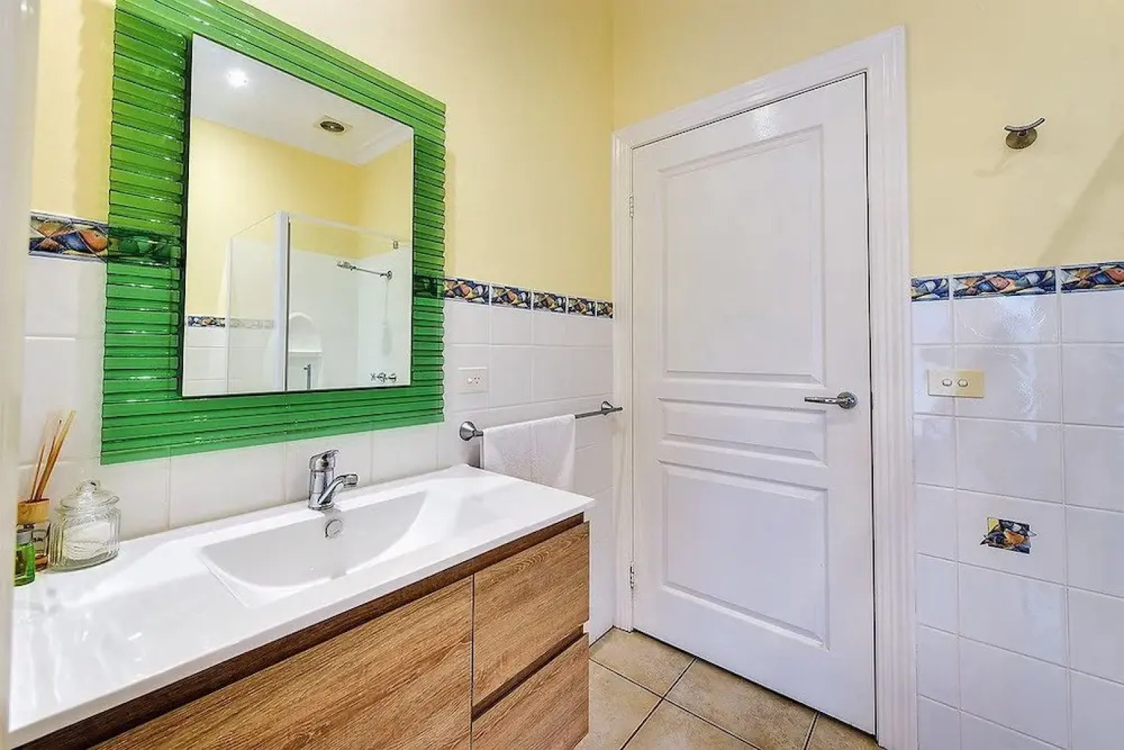 Waverley House Cottages