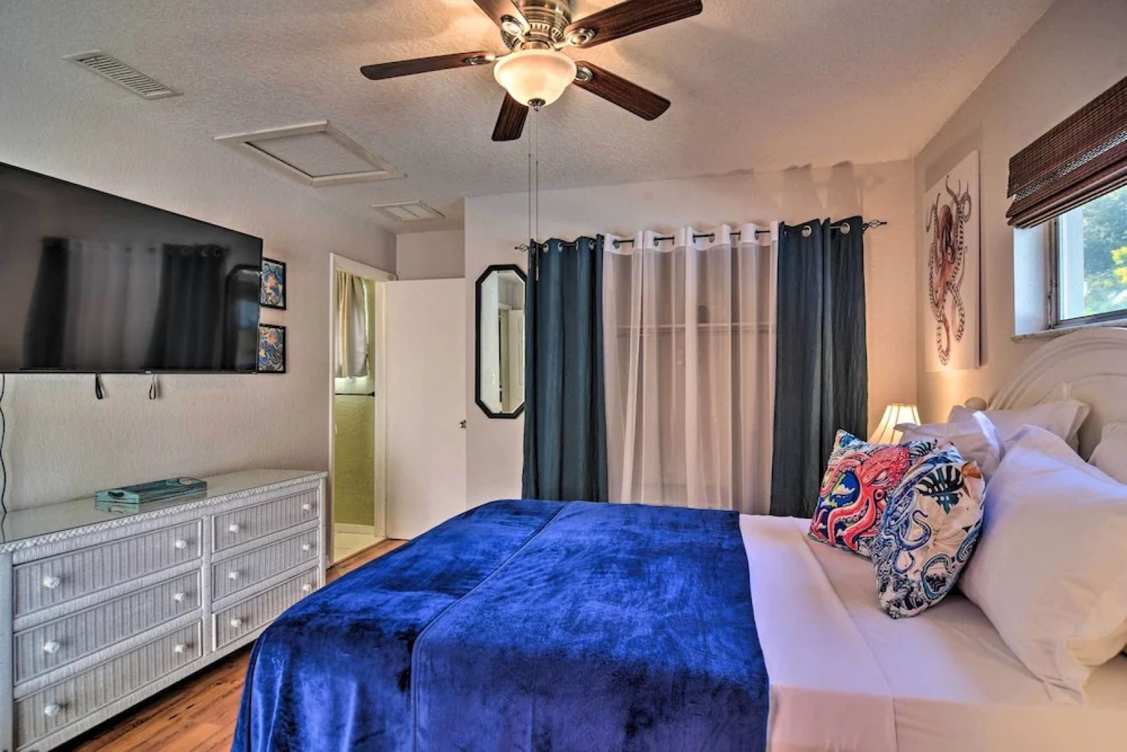 6 Mi to Beaches: Seminole Retreat w/ Pool