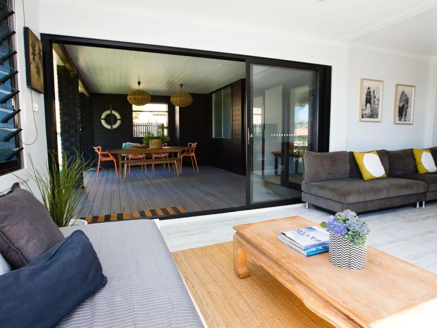 THE WERRI SHACK Werri Beach Gerringong 4pm check out Sundays