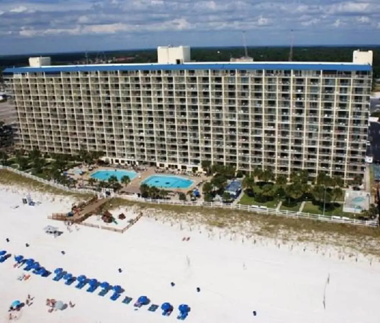 The Summit by Forehand Rentals