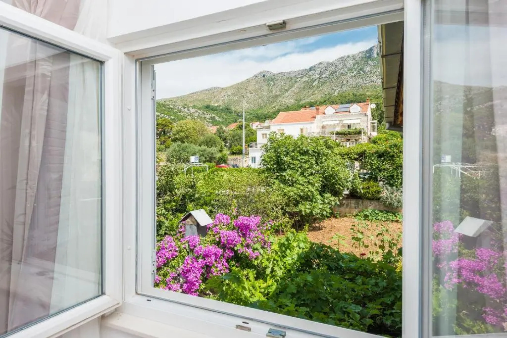 Guest House Riverside