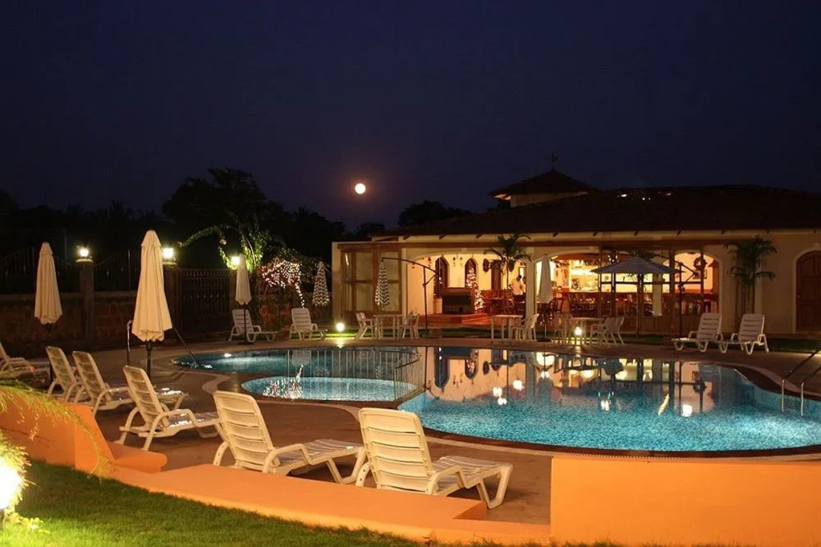 Hacienda de Goa Resort