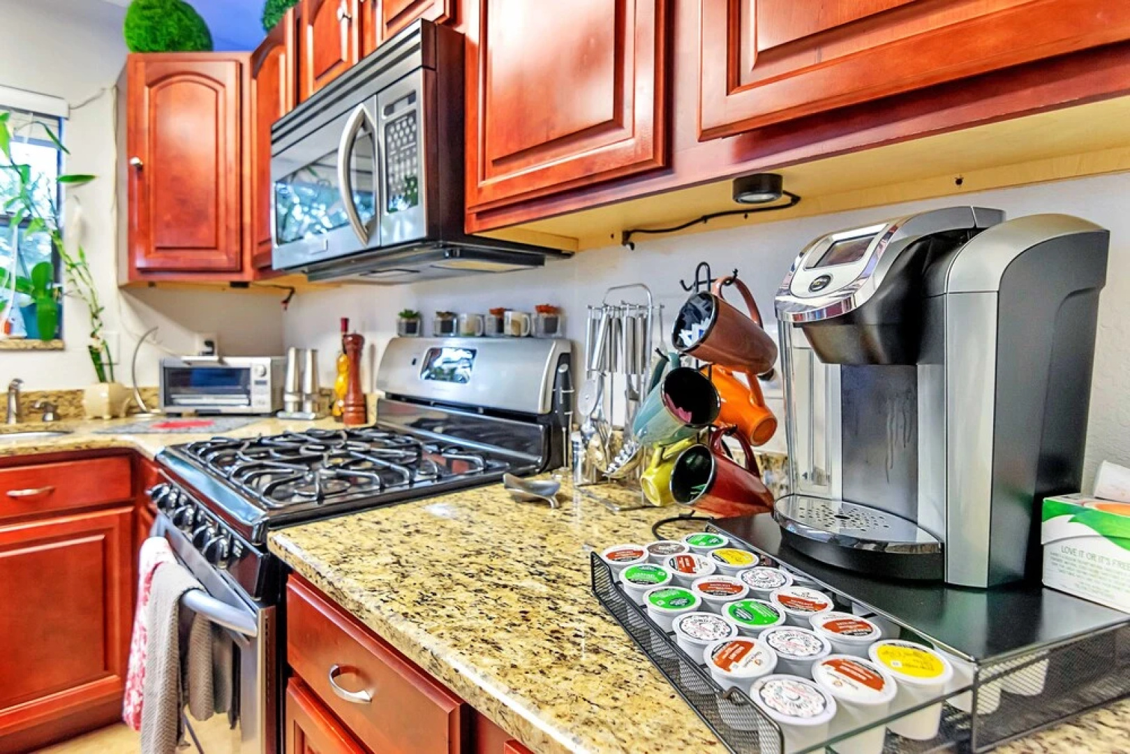 Urban Oasis W/hot Tub, Heated Pool And Private Movie Theater 2 Bedroom Home by RedAwning