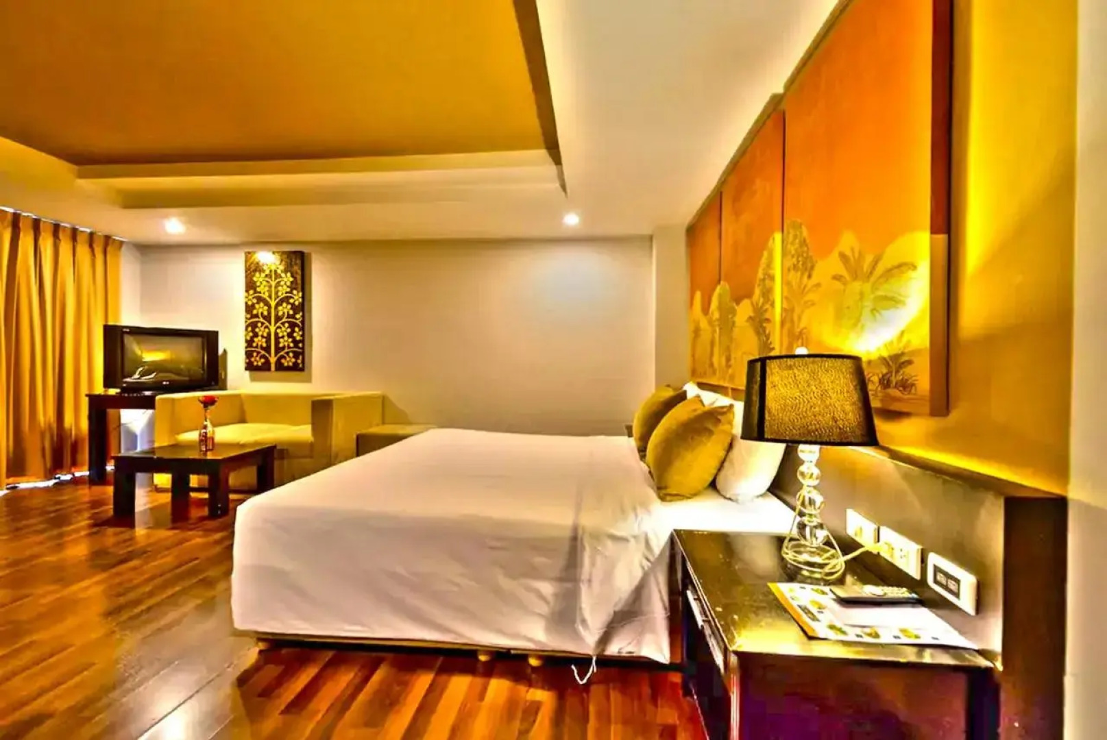 The Heritage Sathorn Suite Hotel