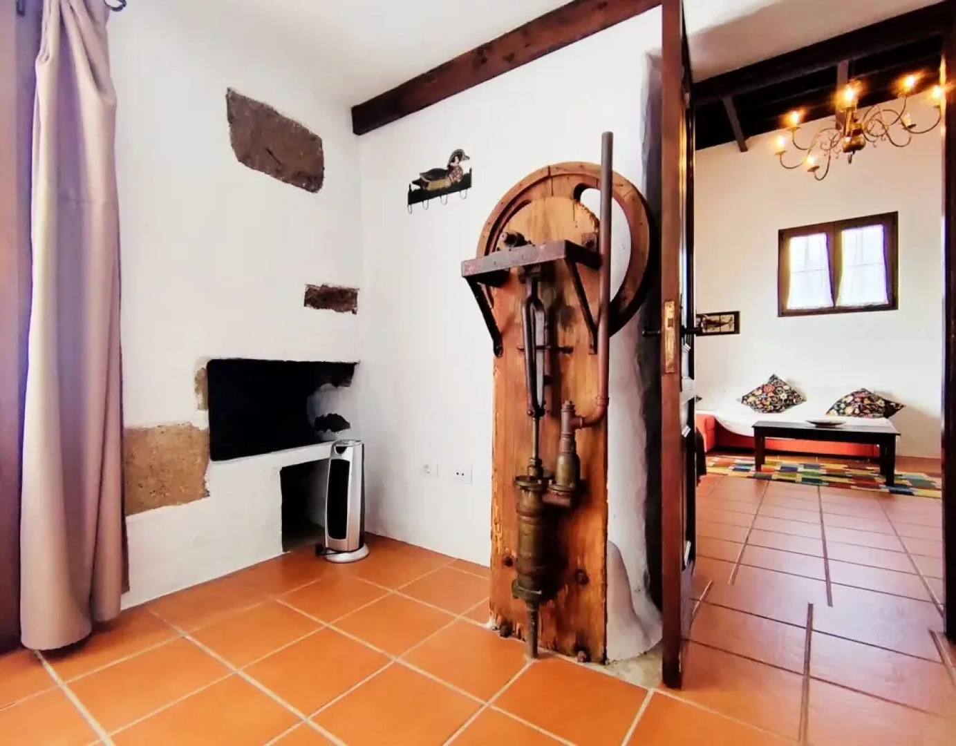 Great Rural House With Barbecue in Lanzarote Style