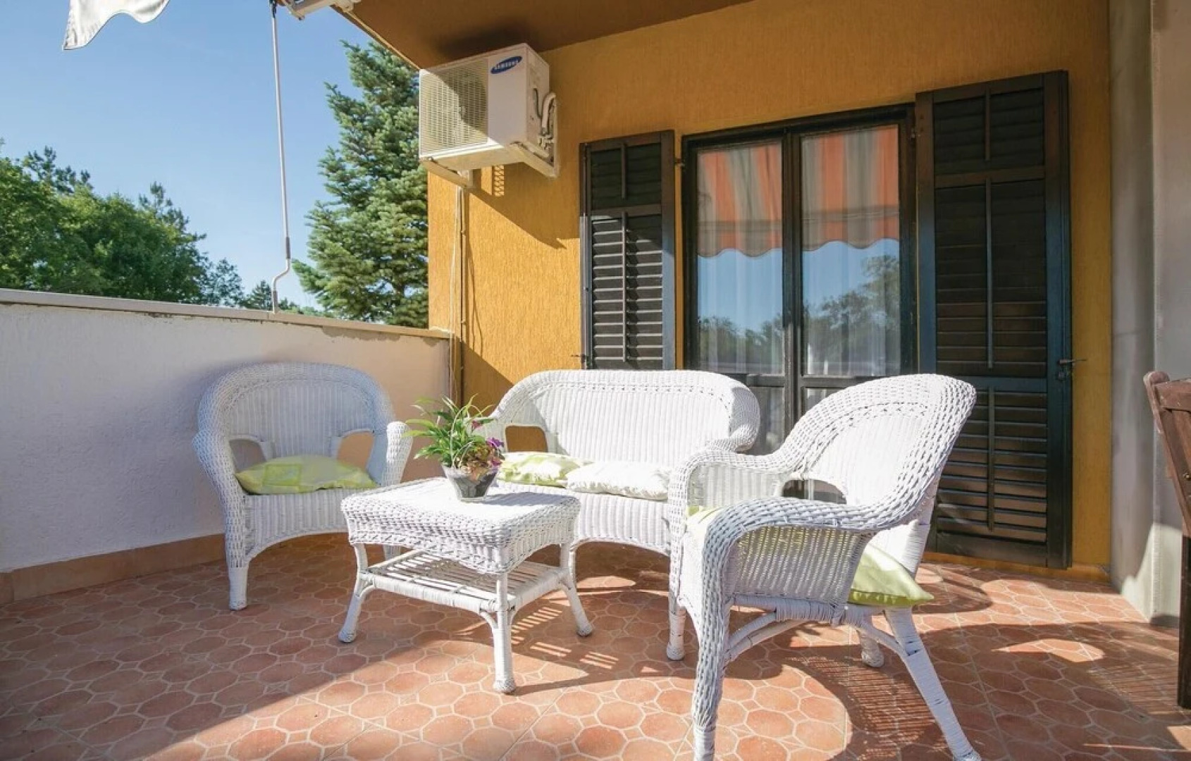 Awesome Home in Labin with Hot Tub, WiFi & 5 Bedrooms