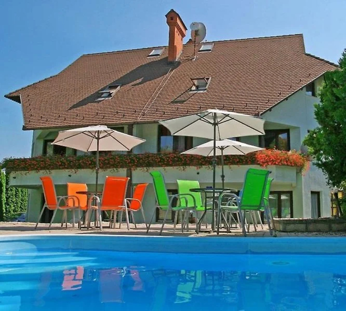 Dominika Apartman Hotel