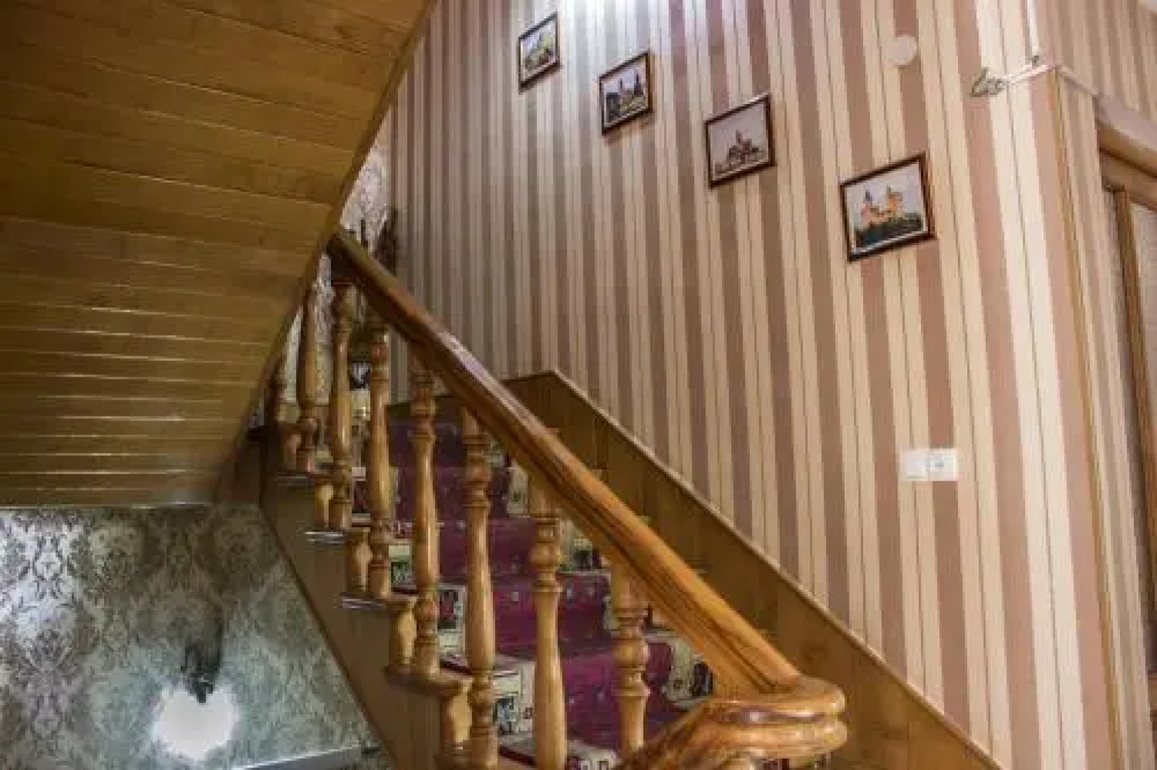 Guest House Kavkasioni 33