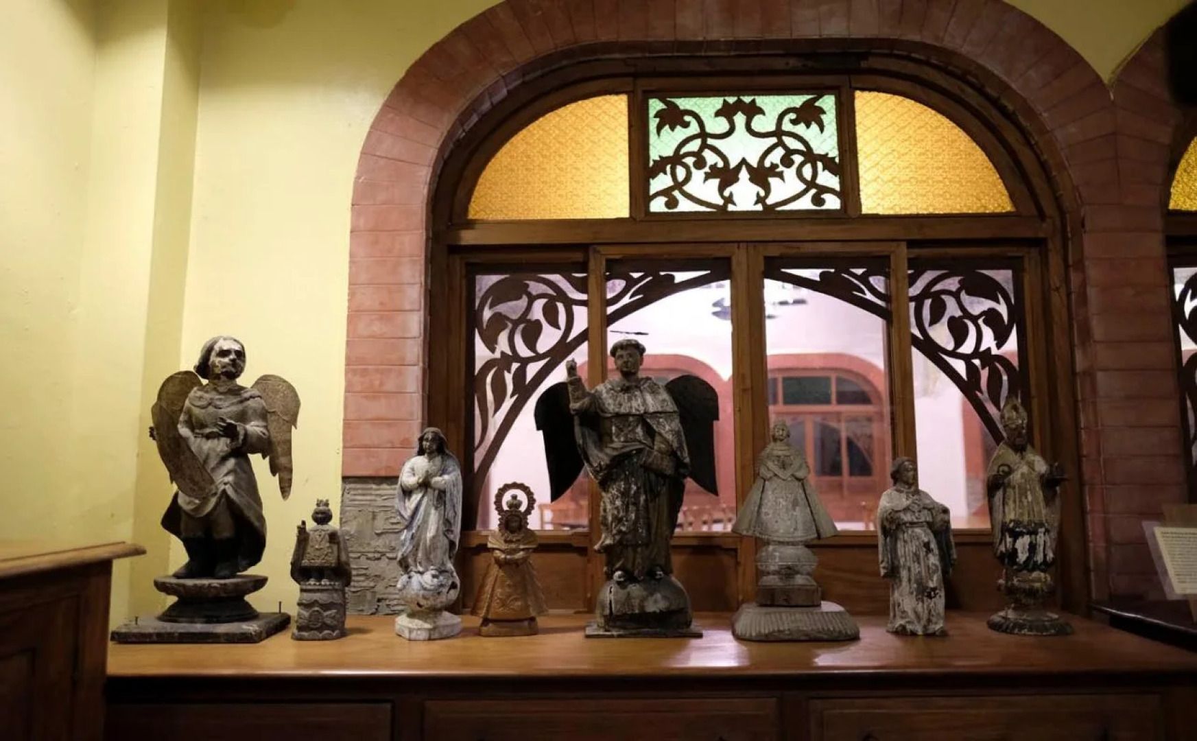 Sulyap Bed & Breakfast – Casa de Alitagtag Boutique Hotel