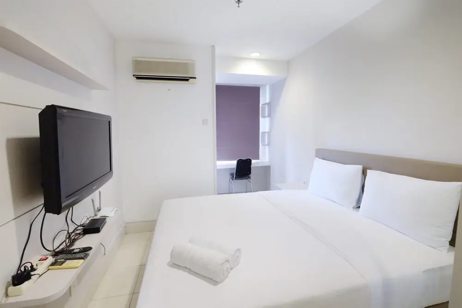 Budget Studio Apartment at Cinere Bellevue Suites