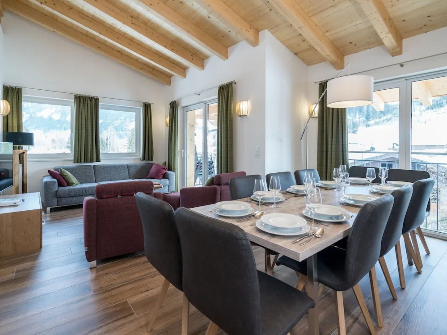 Spacious Apartment in Werfenweng near Lake