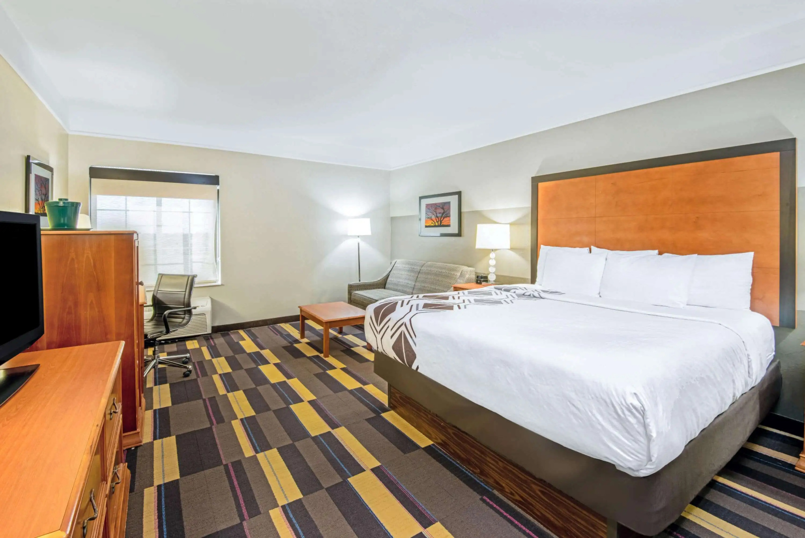 La Quinta Inn & Suites by Wyndham Oklahoma City - Moore