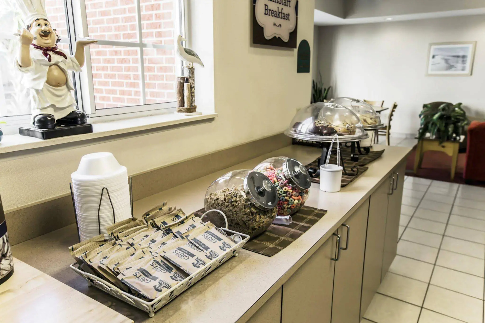 MainStay Suites Wilmington - University Area
