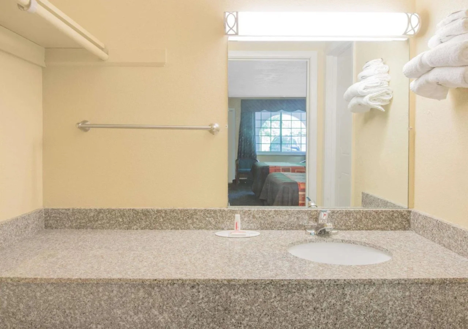 Travelodge by Wyndham Mansfield