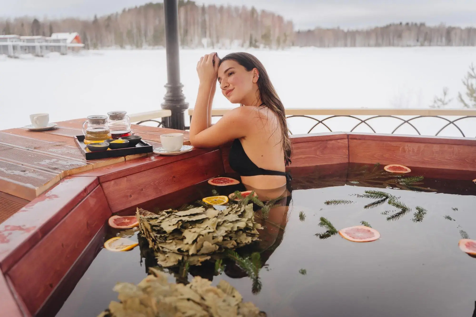 Курортный комплекс Чёрные камни
