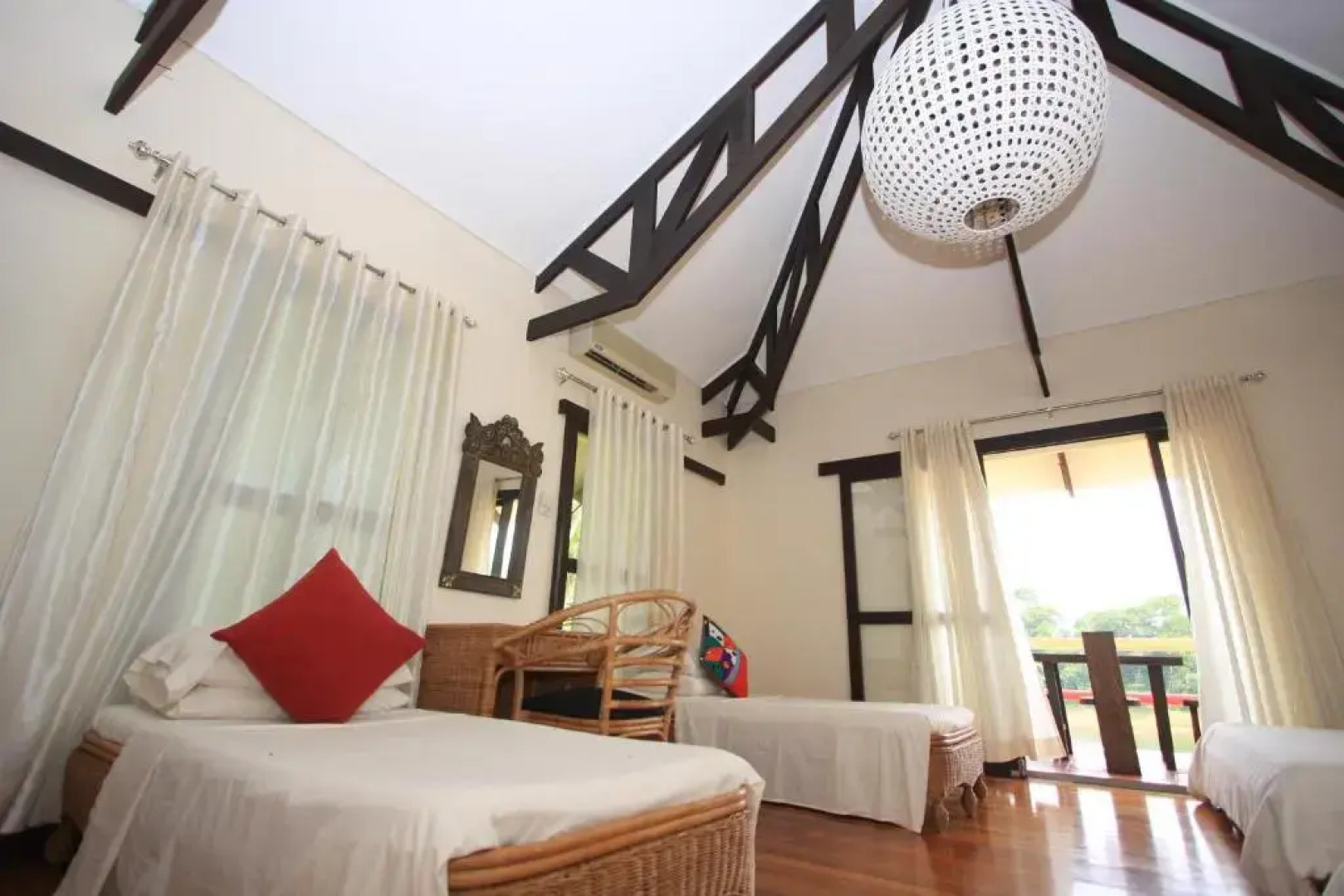 Porta Verde Resort Villas Caliraya