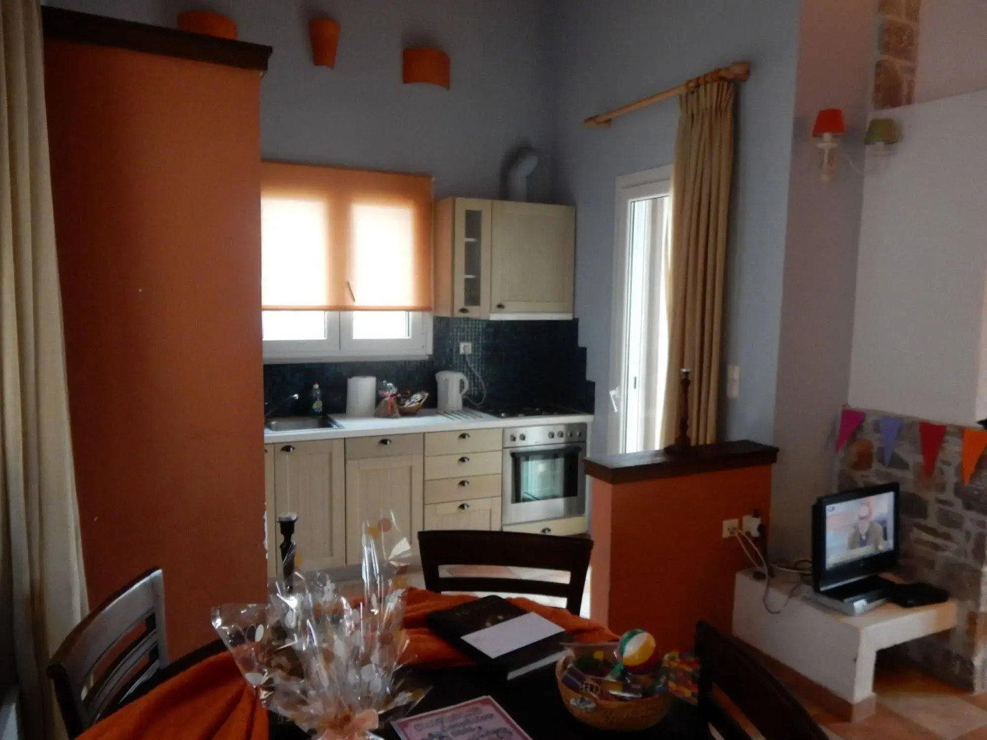 Apelon Tiritas Villas