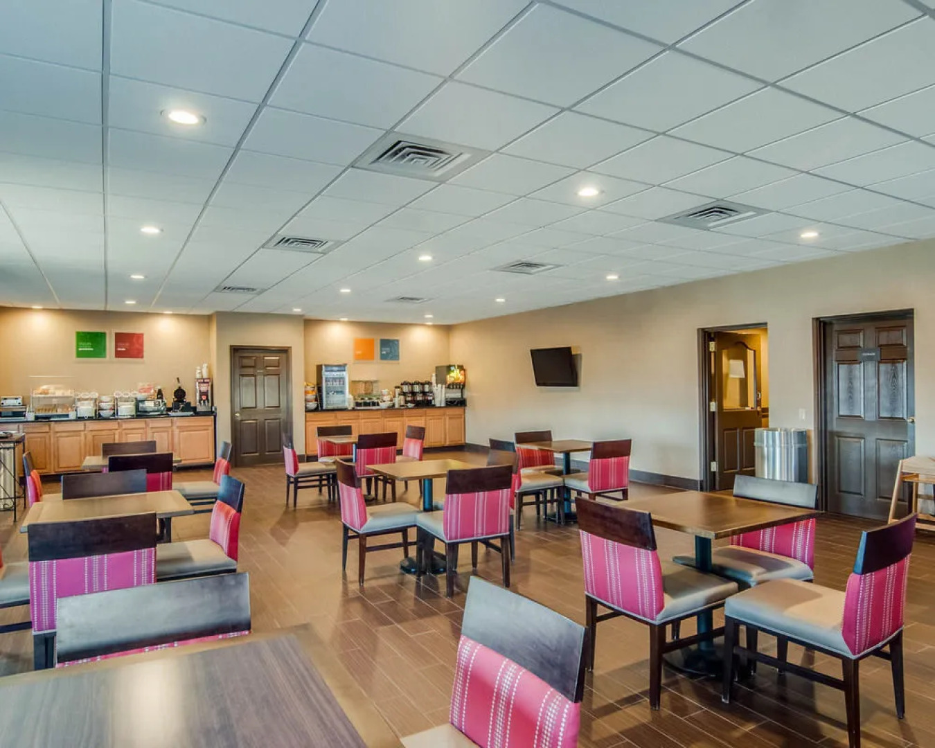 Comfort Inn & Suites