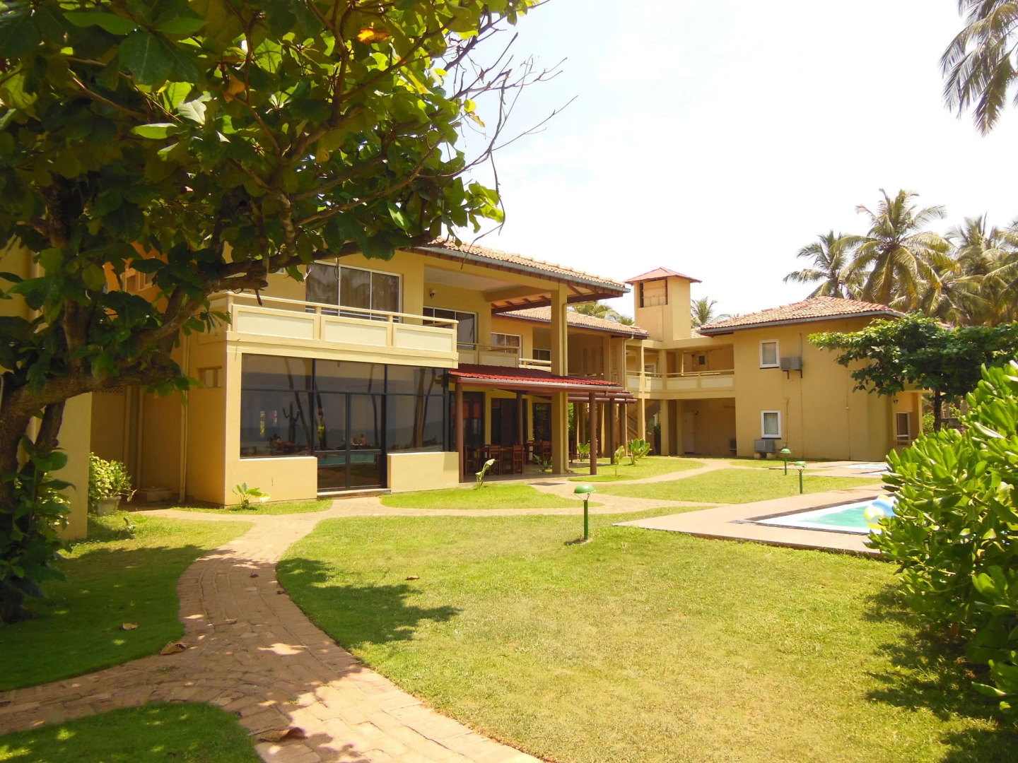 Отель Sanmali Beach