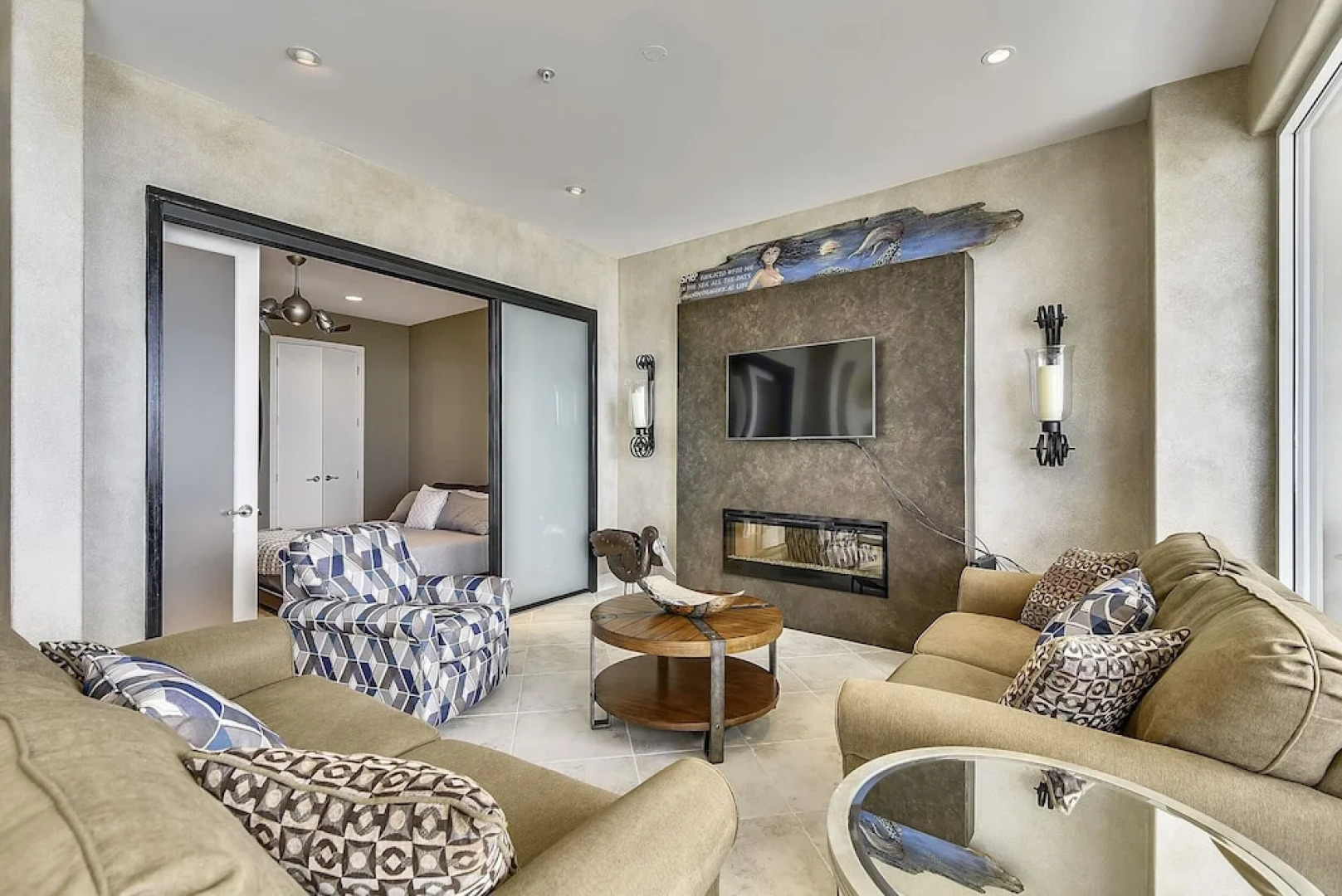 Diamond Beach 708 - Kohinoor