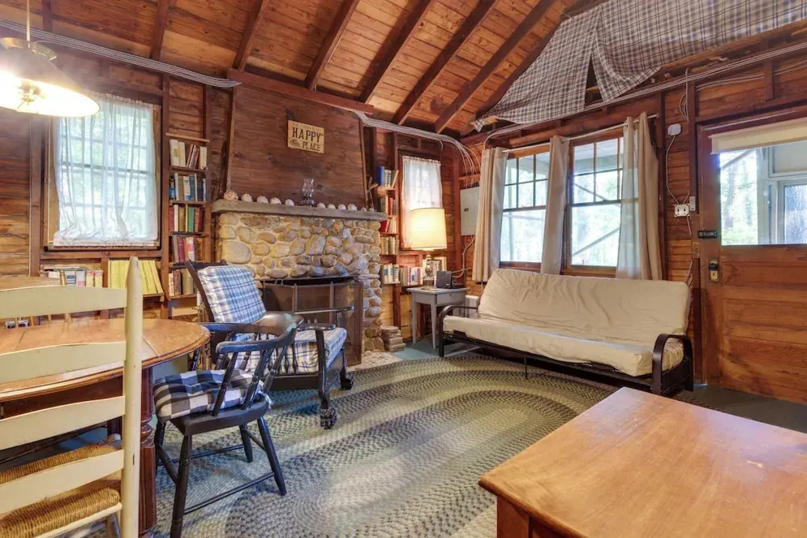 Southold Cottage w/ Patio & Grill - Walk to Beach!