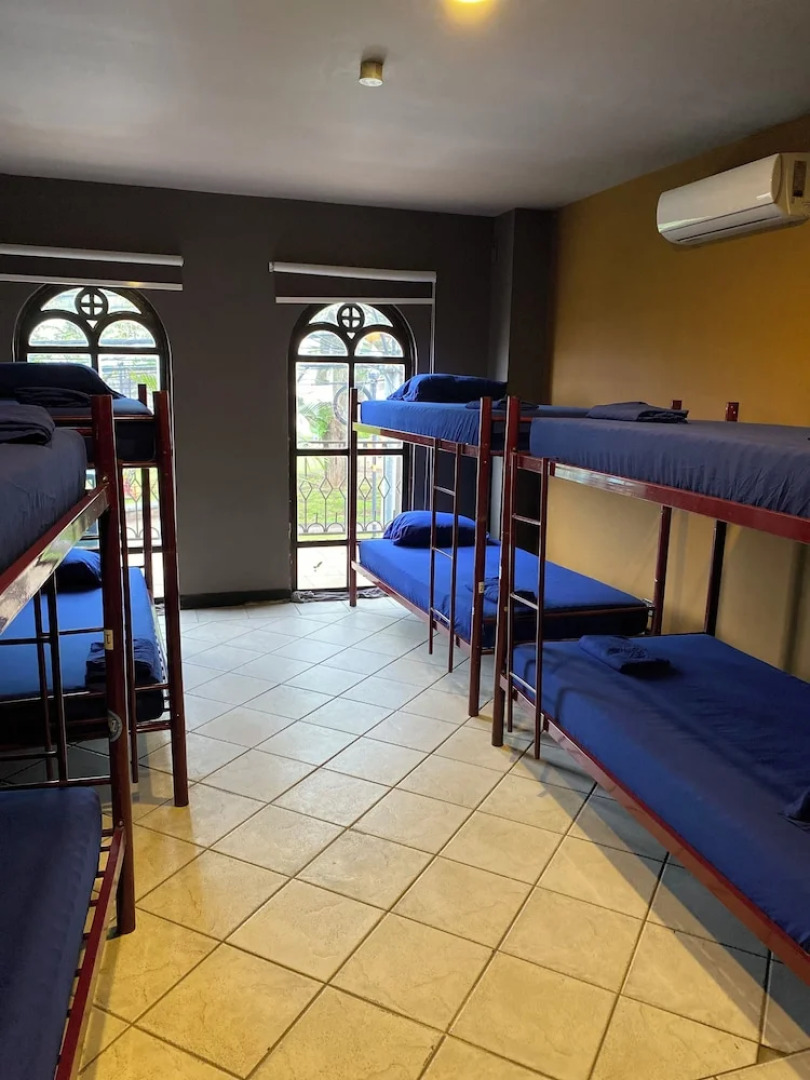 Alajuela Backpackers Airport Hostel