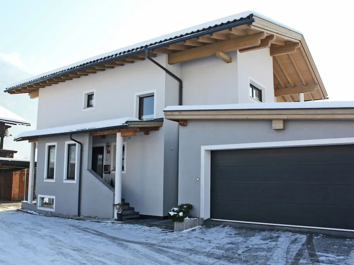 Gorgeous Apartment in Uderns With Parking