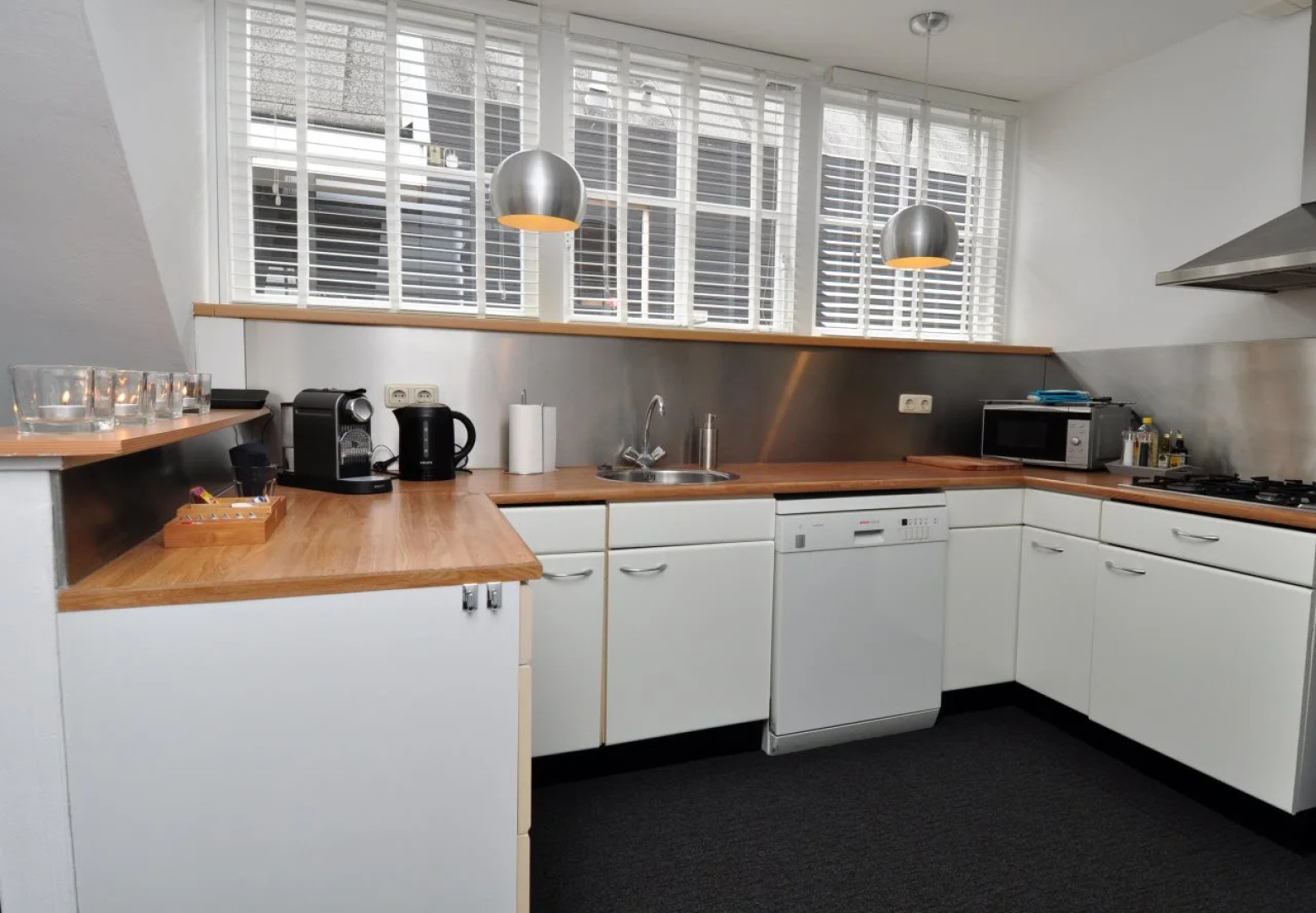 Boutique Hotel Herbergh Amsterdam Airport