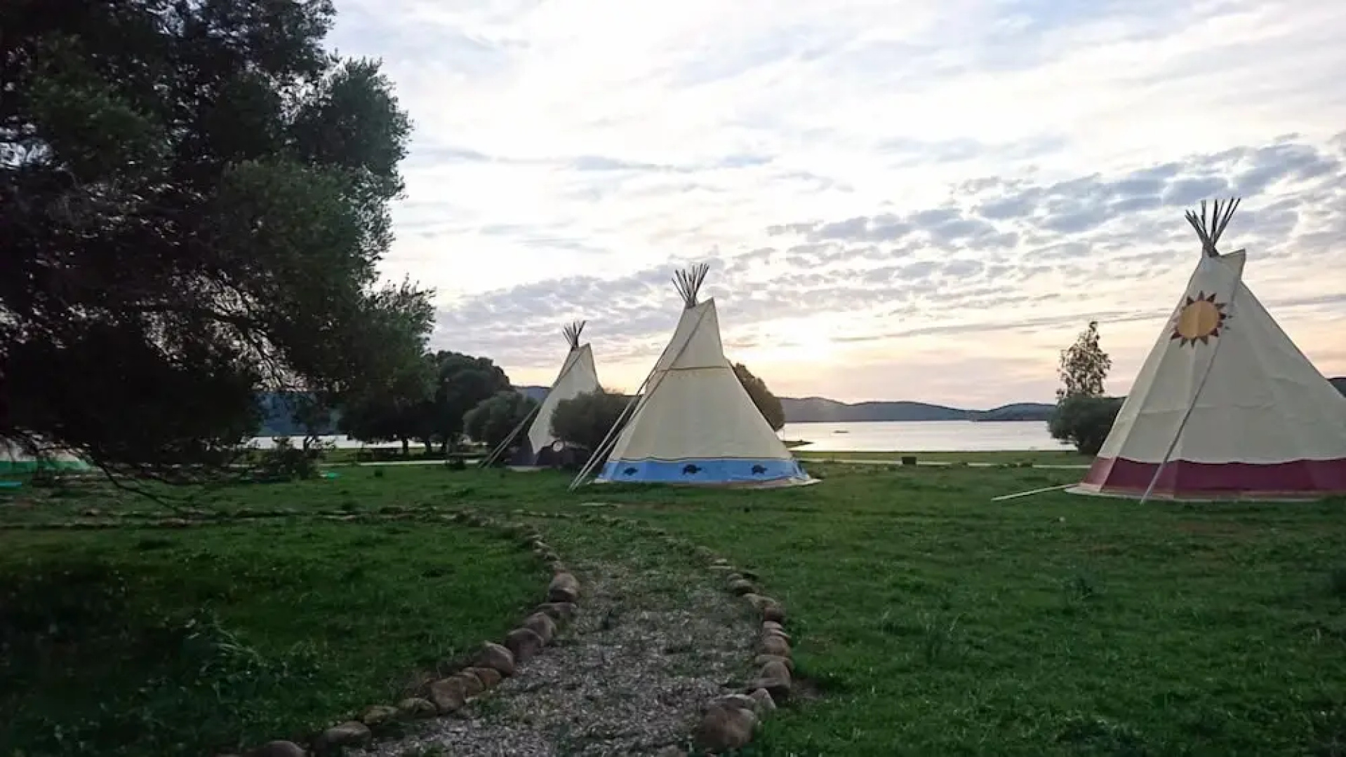 Wakana Lake Glamping