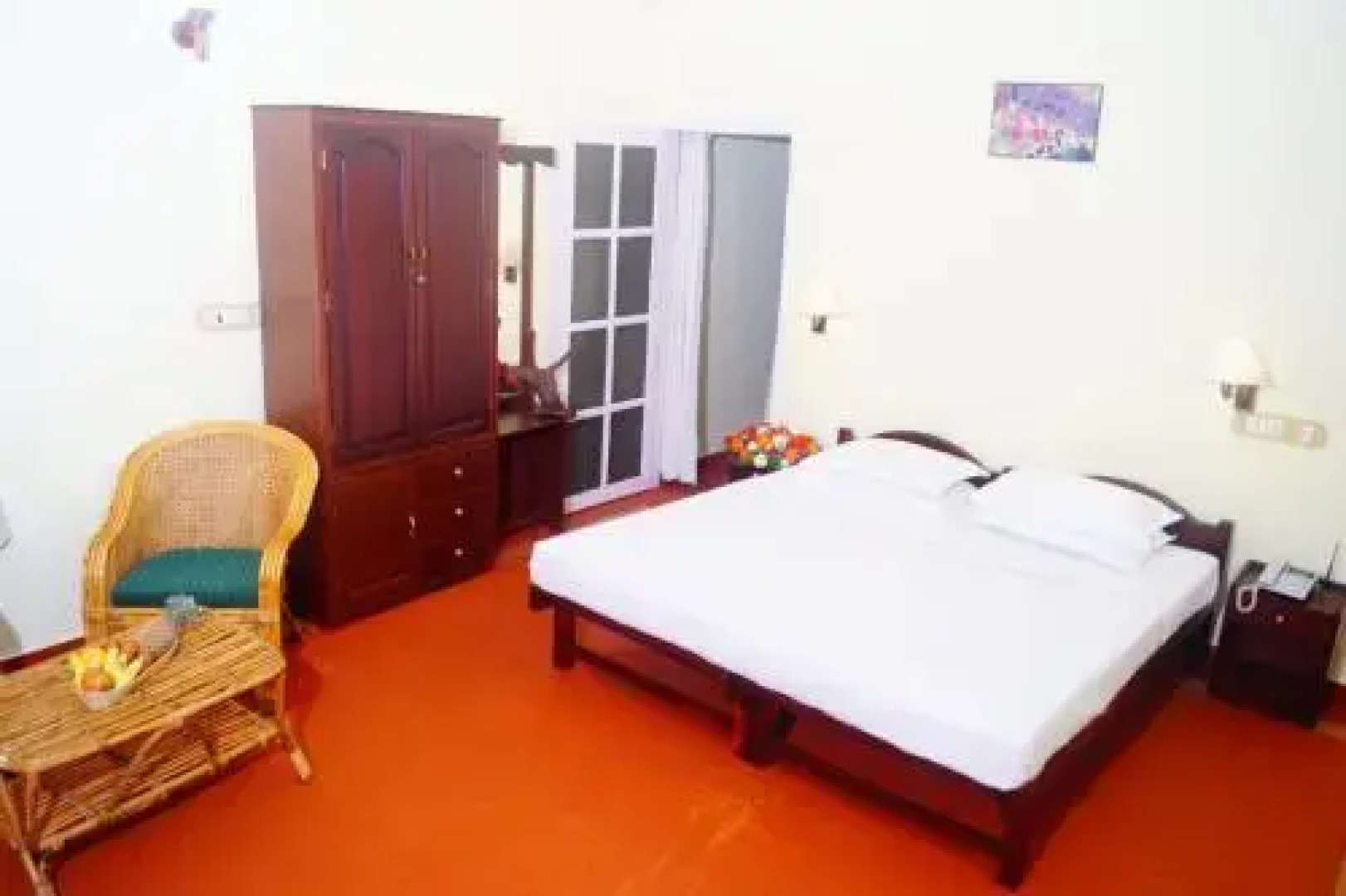 Contour Jungle Resort