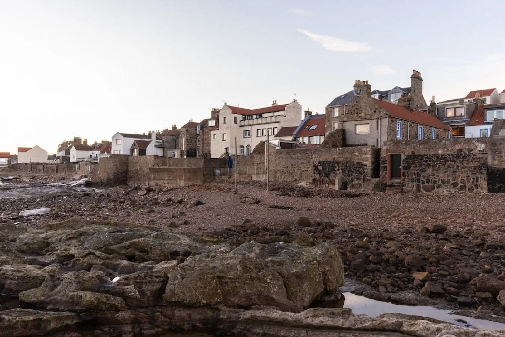Captains Lookout - Cosy House With Sea Views