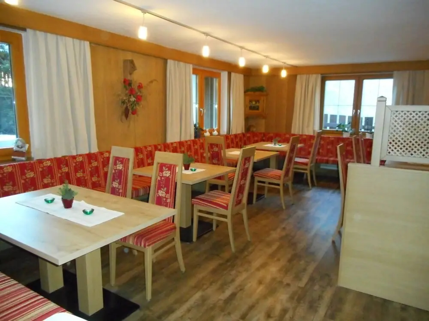 Sonnenhof Mieming Apartments & Zimmer