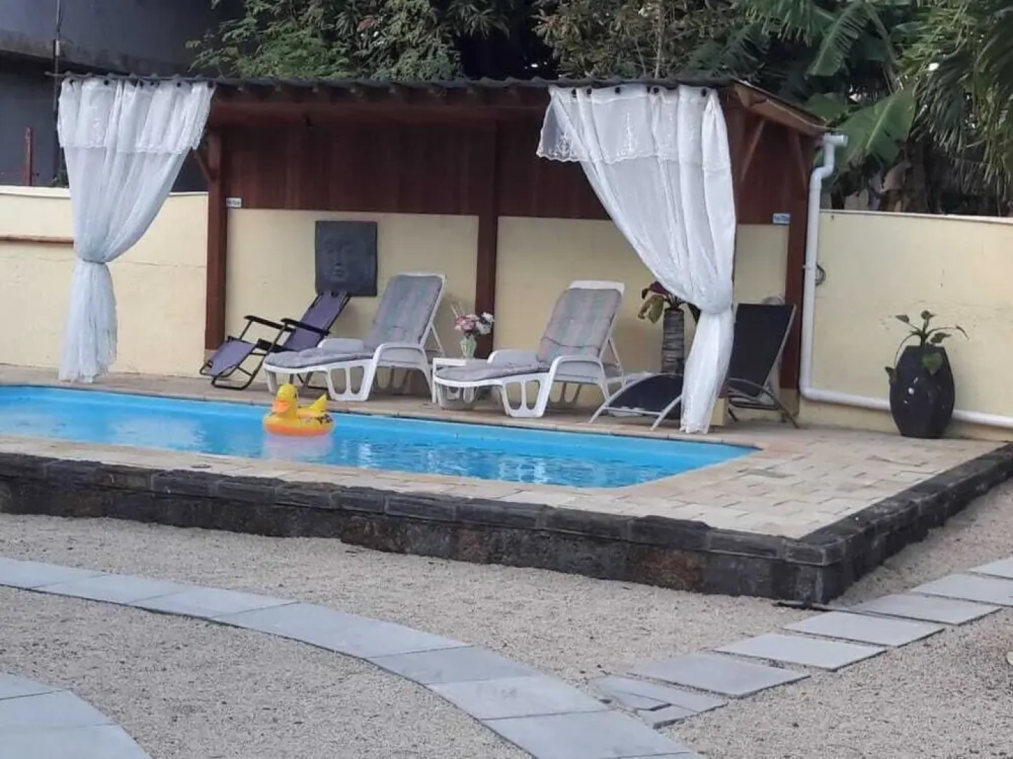 Pretty Villa Santa With Private Pool 120m Walk to the sea