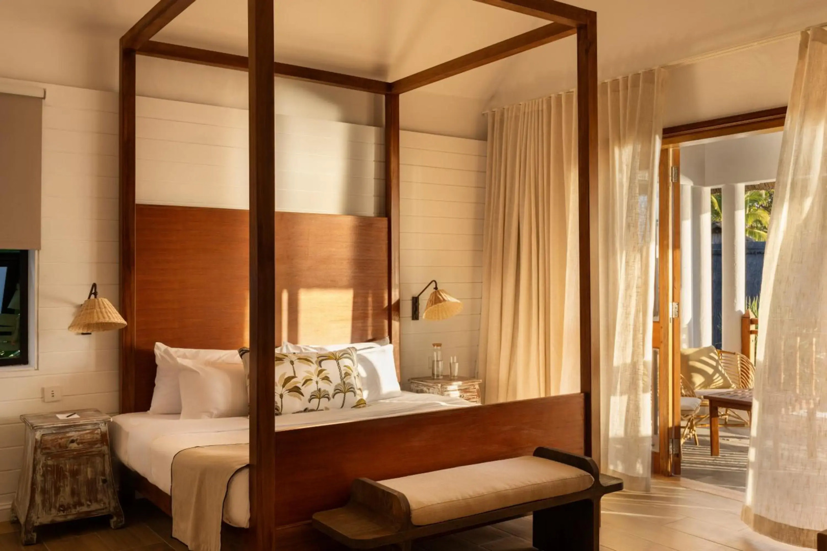 Constance Sakoa Boutik