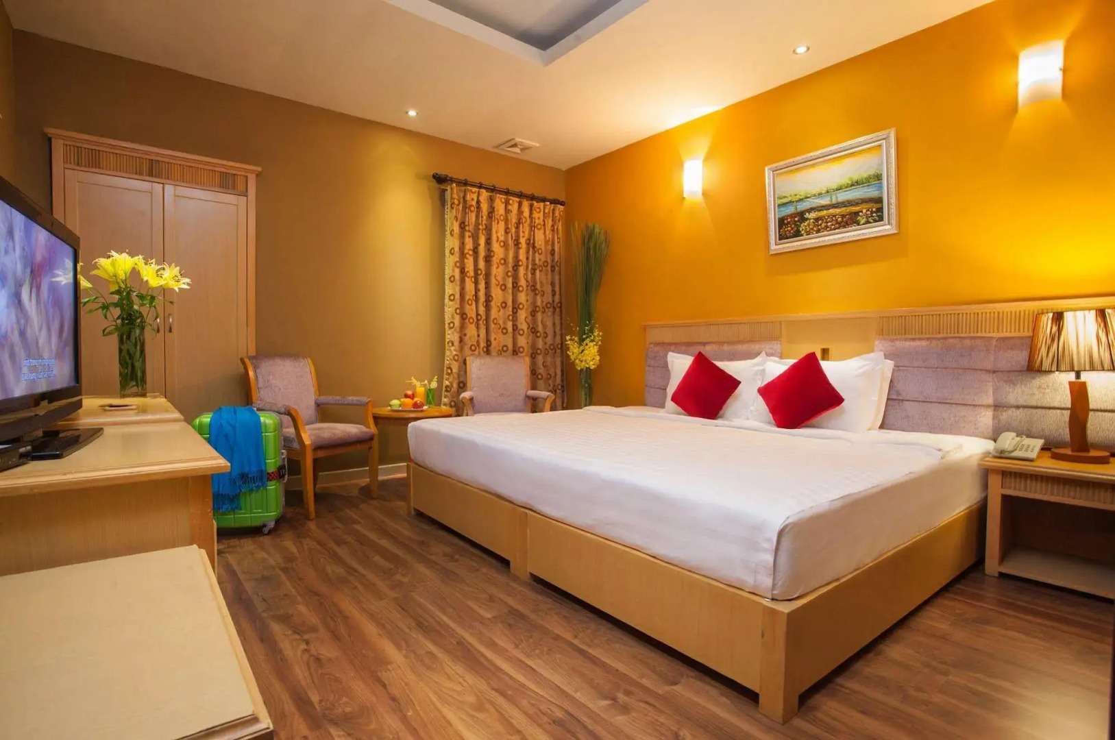 Silverland Min Hotel