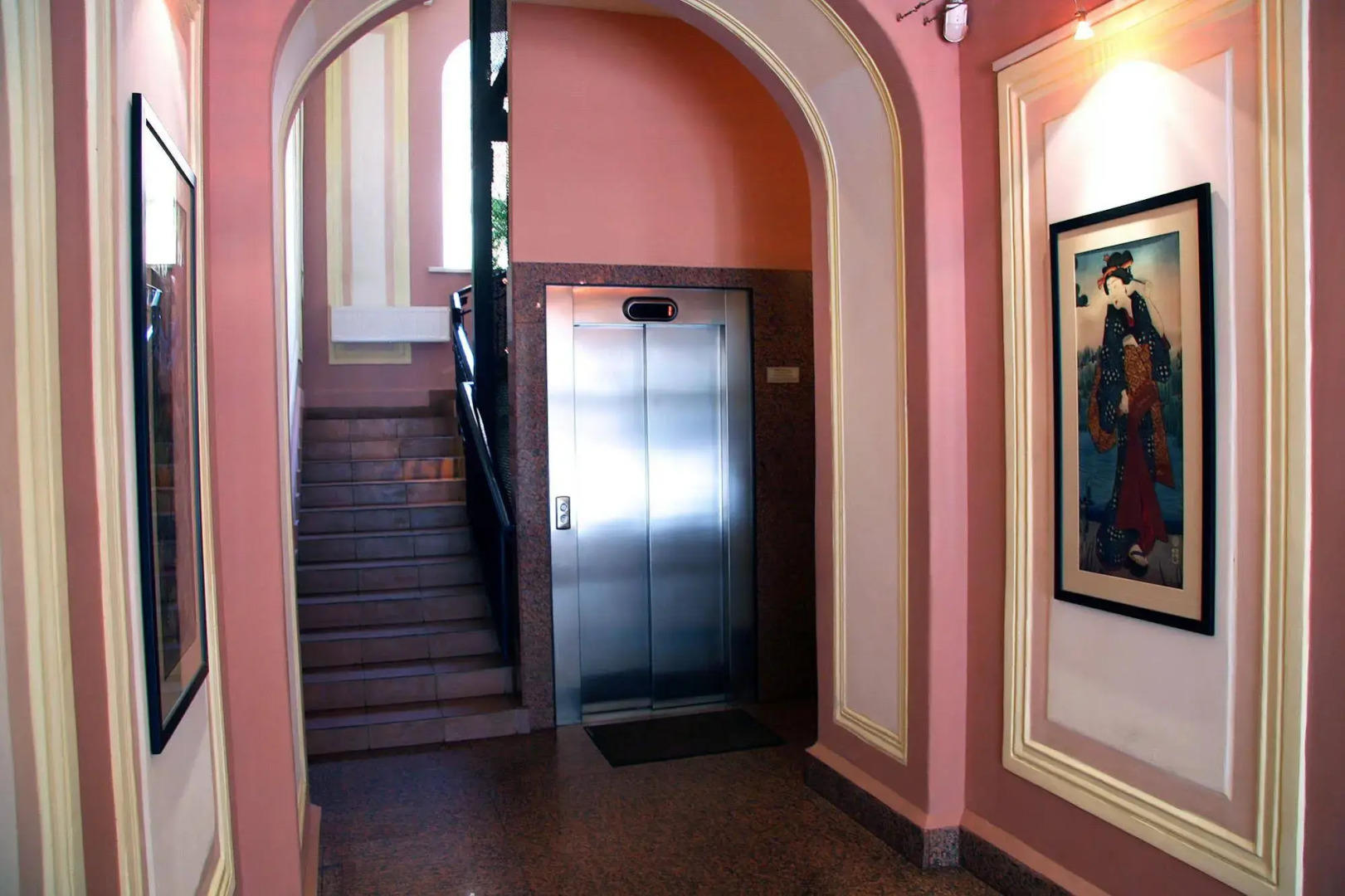 Стоуни Айлэнд на Каменноостровском