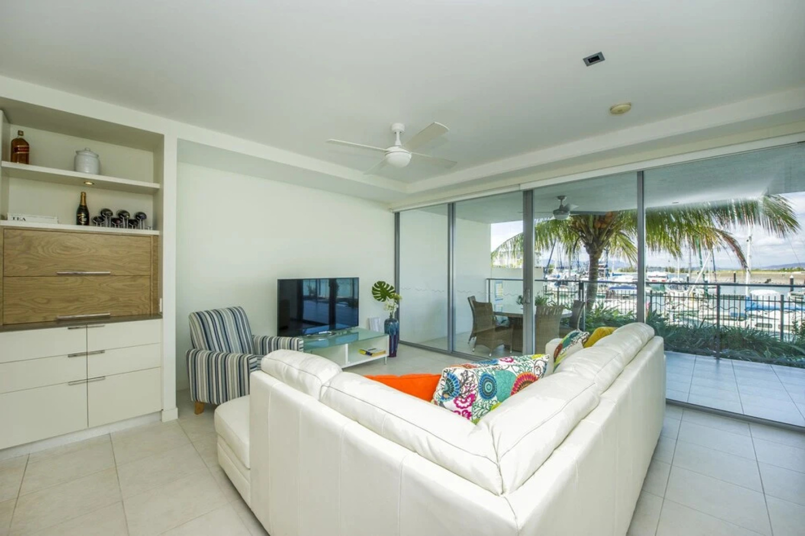 Blue on Blue Apartment 912