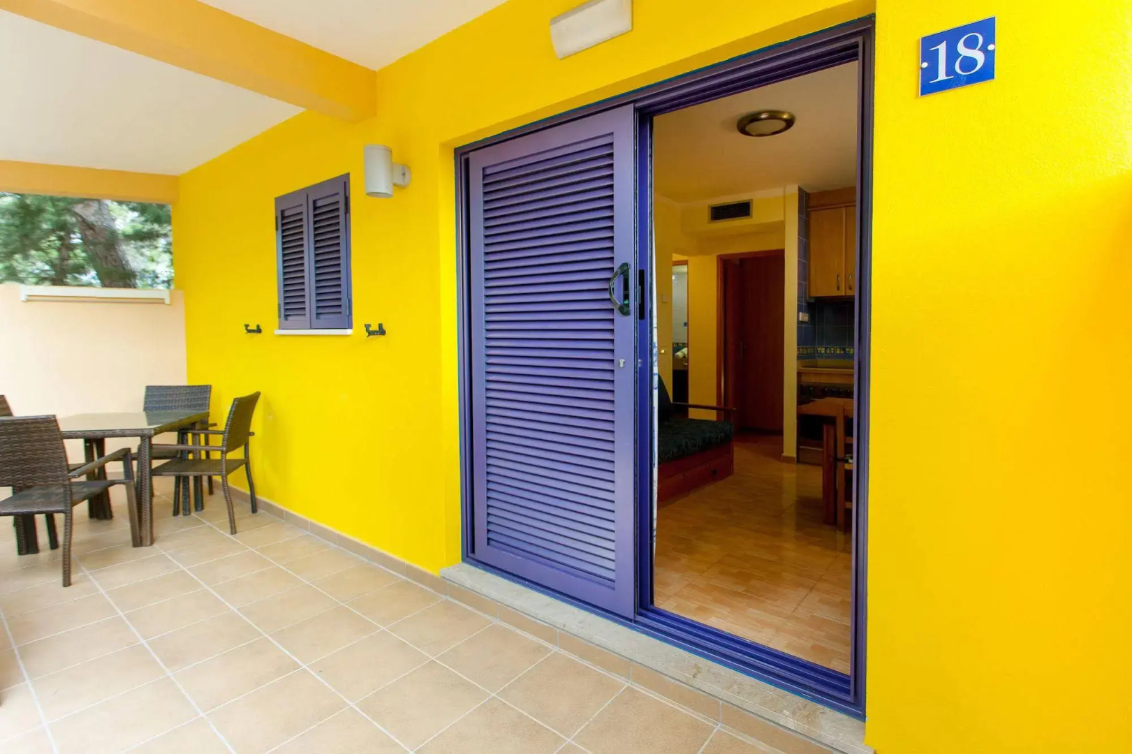 Ses Eufabietes Apartments & Restaurant