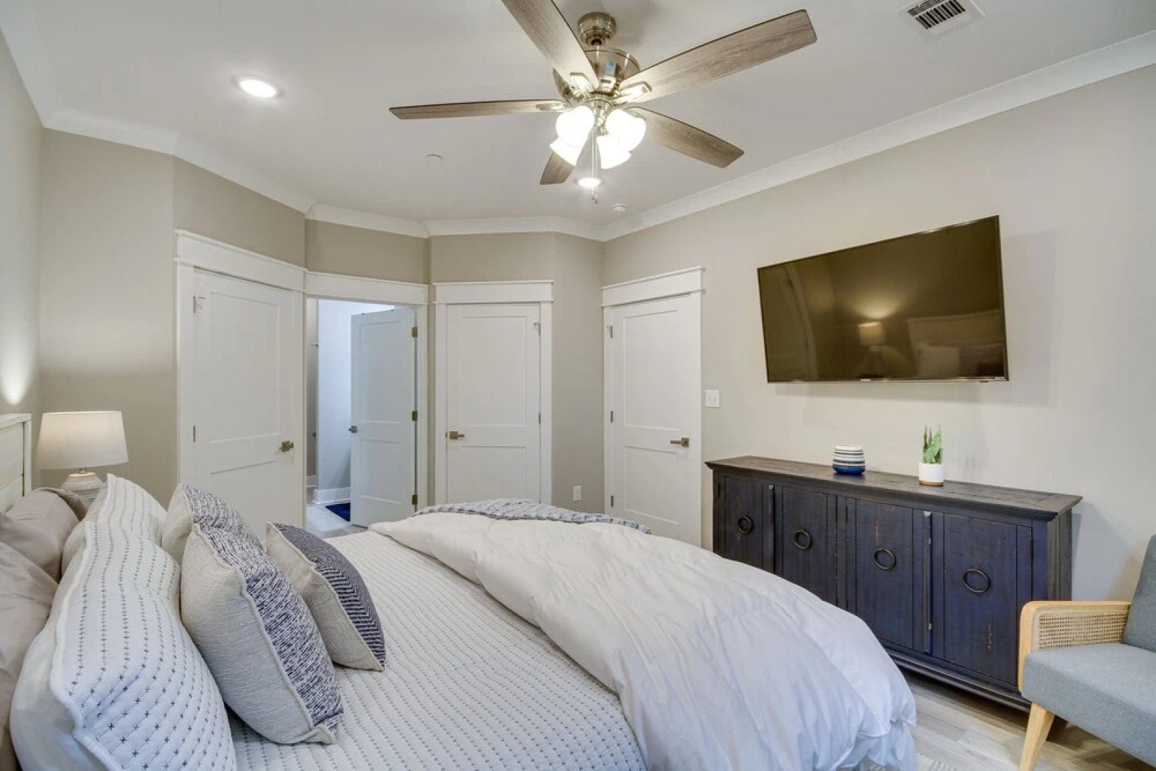 Diamondhead Retreat w/ Deck, Pool & Golf!