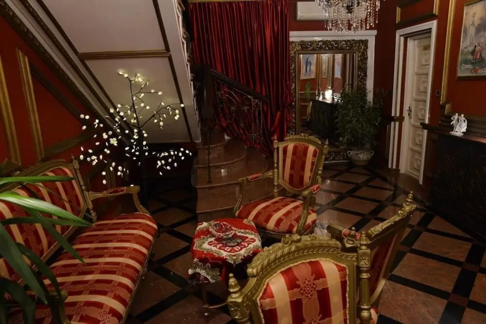 Vivaldi Suites